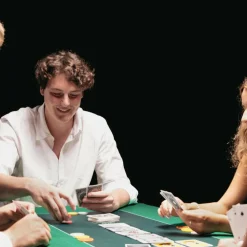 999 Games  The Gang kaartspel