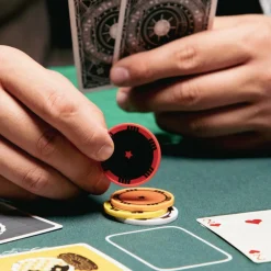 999 Games  The Gang kaartspel